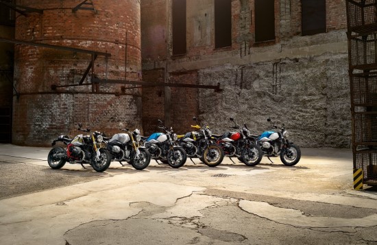 „BMW Motorrad“ atskleidė penkias 2021 m. motociklų sezono naujienas