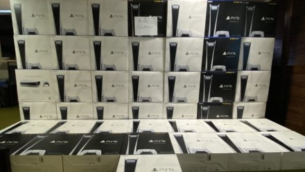 Vaizdo plokščių, konsolių ir procesorių perpardavinėtojai vien „eBay“ platformoje gavo 39 mln. USD pelno Vaizdo plokščių, konsolių ir procesorių perpardavinėtojai vien „eBay“ platformoje gavo 39 mln. USD pelno