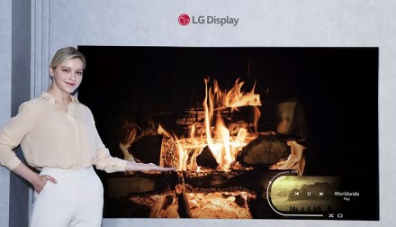 „LG Display“ anonsuoja mažiausią OLED ekraną