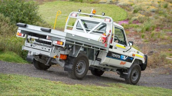 Elektrinis „Land Cruiser J70“ pikapas yra pirmasis kasykloje © Gamintojo nuotrauka