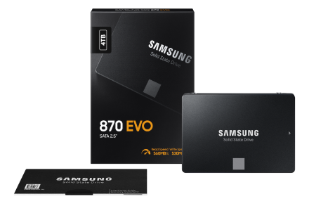 „Samsung“ pristatė naujausią „SATA SSD“ serijos duomenų kaupiklį „870 EVO“