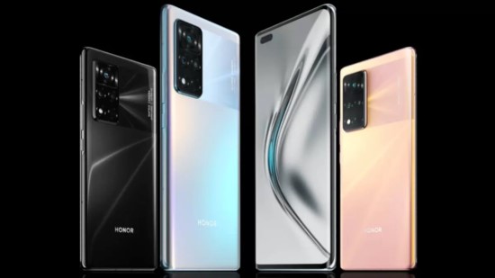 Atsiskyrusi nuo „Huawei“, „Honor“ grįžo su trenksmu: pristatytas įspūdingas „Honor V40 5G“