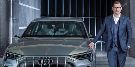 Vidaus degimo variklių eros pabaiga: „Audi“ nebegamins benzinu ir dyzelinu varomų automobilių