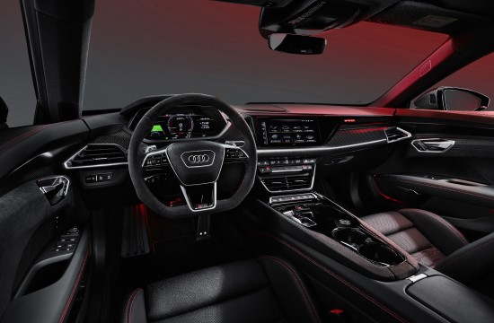 Pristatytas naujasis „Audi e-tron GT“