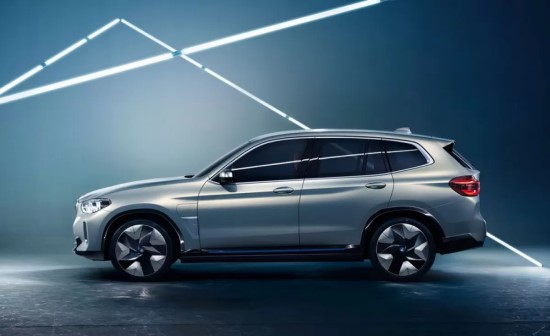 „BMW iX3“ (laukiama: iki 2022 metų)