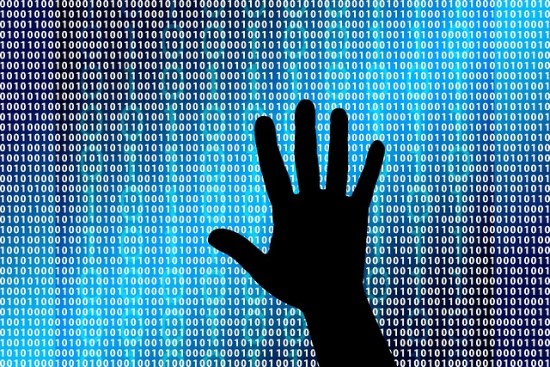 Pandemijos atvertos kibernetinio saugumo spragos: kas dėl jų nukenčia labiausiai?