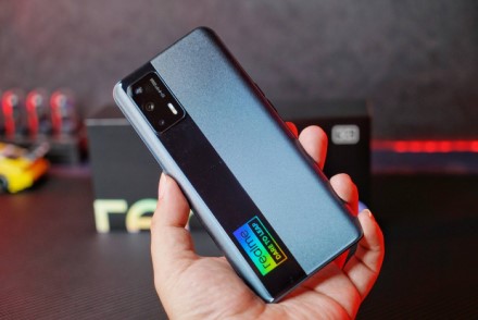 „Realme GT Neo“ anonsas: puikus garsas ir galinga aparatūra