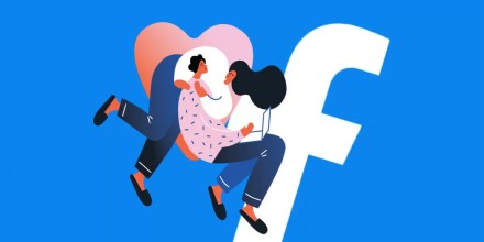 „Facebook“ pasiūlys naują būdą susirasti antrą pusę
