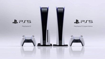 „Sony“ mano, kad PS5 konsolių trūkumas bus jaučiamas ir 2022 metais