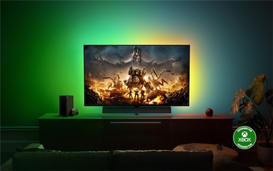 „Philips Momentum“ – pirmasis pasaulyje monitorius sukurtas „Xbox“ konsolėms