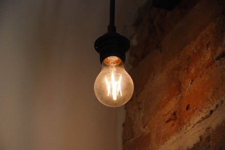 Elektros energijos tiekėjo pasirinkimas: ką svarbiausia įvertinti siūlomuose planuose Elektros energijos tiekėjo pasirinkimas: ką svarbiausia įvertinti siūlomuose planuose