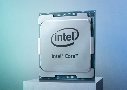 „Intel“ užsimena apie substrato trūkumą trečiame ketvirtyje, tai gali lemti didesnes kainas