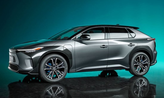 „Toyota“ padedama „Subaru“ bandys užkariauti Europą su elektriniu milžinu „Toyota“ padedama „Subaru“ bandys užkariauti Europą su elektriniu milžinu