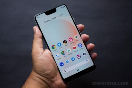 „Google Pixel 3“ serijos telefonai pakimba be jokios priežasties