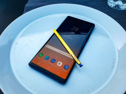 Senesnių „Galaxy Note“ telefonų savininkus atnaujinimai jus pasieks rečiau nei įprasta