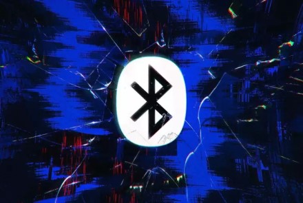 Milijardai įrenginių turi pavojingą „Bluetooth“ pažeidžiamumą