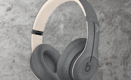 „Apple“ pristatė atnaujintas „Beats Studio3“ ausines