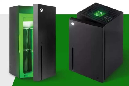 „Microsoft“ pokštas virto realybe: prasidėjo „Xbox Series X“ mini šaldytuvo prekyba