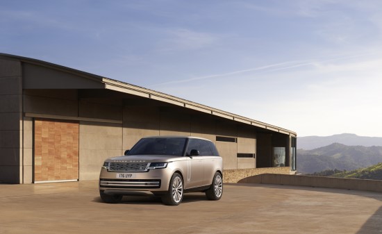 Pristatytas naujasis „Range Rover“ – elektrinė  versija debiutuos 2024 m.