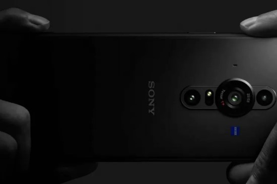 „Sony“ pristato kamerų revoliuciją telefonuose: pademonstruotas įspūdingas „Xperia“ modelis