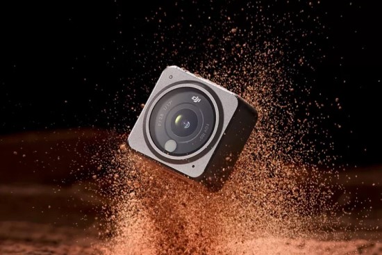 Susipažinkite su „DJI Action 2“: profesionali kamera, kuri tilps net į mažiausią kišenę