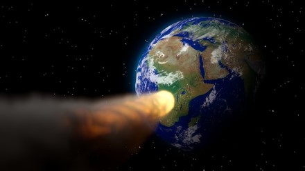 Kaip nuo asteroidų apsaugoti Žemę? Mokslininkai siūlo paskutinės vilties sprendimą