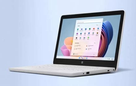 „Microsoft“ pristatė vos 250€ kainuosiančius „Surface Laptop SE“