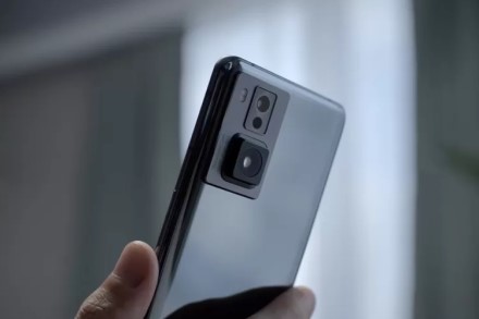 „Oppo“ pademonstravo telefonų ateitį: pamatykite bendrovės sukurtą kameros sprendimą „Oppo“ pademonstravo telefonų ateitį: pamatykite bendrovės sukurtą kameros sprendimą