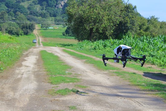 Kelių patikrai kelininkai naudos modernias technologijas: saugų eismą užtikrinti padės dronas