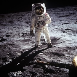 Japonija tikisi nusiųsti astronautą į Mėnulį iki 2030 m.