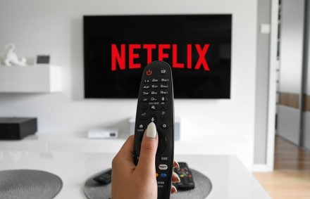 Rusija reikalauja, kad „Netflix“ transliuotų valstybinės televizijos laidas