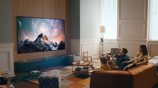 Naujieji „LG“ televizoriai iš naujo apibrėžia žiūrėjimo patirtį su neprilygstamomis funkcijomis