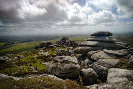 Britai nori sujaukti rinką – ketina litį išgauti iš granito