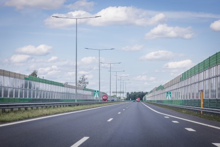 Siekiama užtikrinti 5G ryšį transporto koridoriuose „Via Baltica“ ir „Rail Baltica“