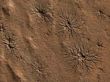 NASA/JPL iliustr./Marso paviršius