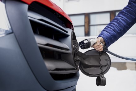 „Neste“ Suomijos logistikos įmonėms pradėjo teikti elektromobilių įkrovimo paslaugą „Neste“ Suomijos logistikos įmonėms pradėjo teikti elektromobilių įkrovimo paslaugą