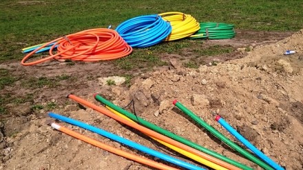 Ką reikia žinoti kasant šalia elektros kabelių ar dujotiekių Ką reikia žinoti kasant šalia elektros kabelių ar dujotiekių