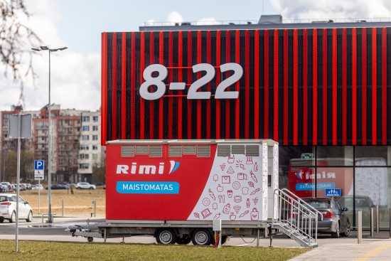 Apsipirkimas prie nieko nesiderinant: Vilniuje atidarytas pirmasis „Rimi“ maistomatas veiks visą parą