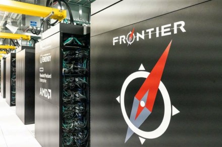 „Frontier“ supercomputeris  © Carlos Jones/ORNL, U.S. Dept. of Energy