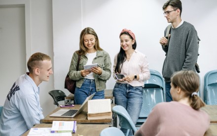 Būsimus pirmakursius kviečia rinktis pedagogikos, slaugos ir IT studijas