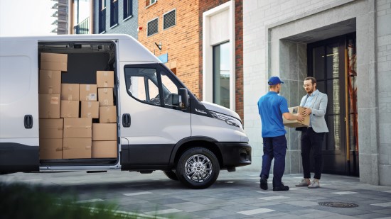 Naujos kartos „Iveco Daily“ išplėtė universalumo ribas: gamą papildė unikali versija