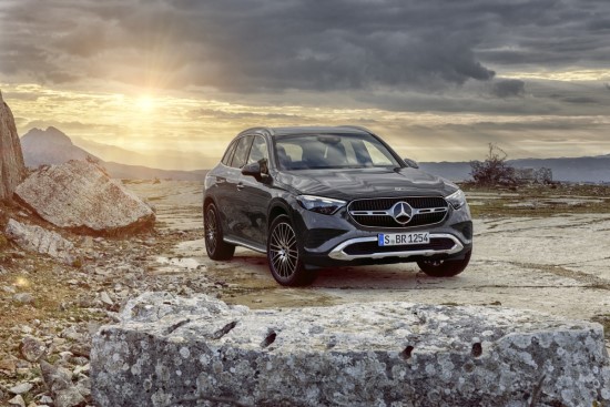 Pristatytas naujas „Mercedes-Benz“ GLC, populiariausias gamintojo SUV modelis