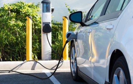 Sparčiai daugėja prašymų dėl kompensacijų už įsigytą grynąjį elektromobilį