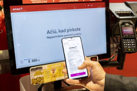 „Rimi“ kviečia apsipirkti tvariau: savitarnos kasose pirkėjai galės pasirinkti elektroninį čekį