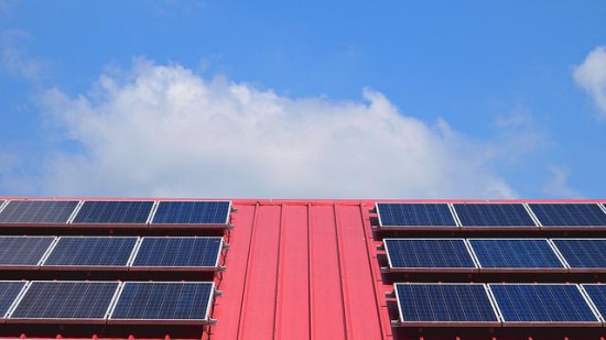 Šimtai Vilniaus įstaigų įsigys nuosavas saulės elektrines