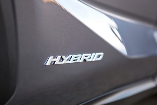 Hibridinis automobilis („Shutterstock“ nuotrauka)