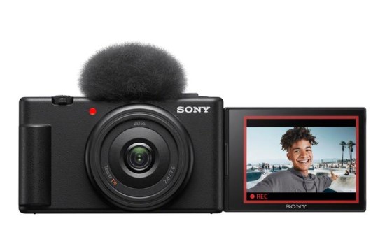 „Sony“ pristato naują vaizdo turinio kūrėjams skirtą kamerą