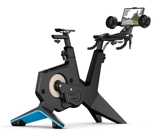 Atviras pasaulis patalpose – „Tacx NEO Bike Plus“ iš „Garmin“