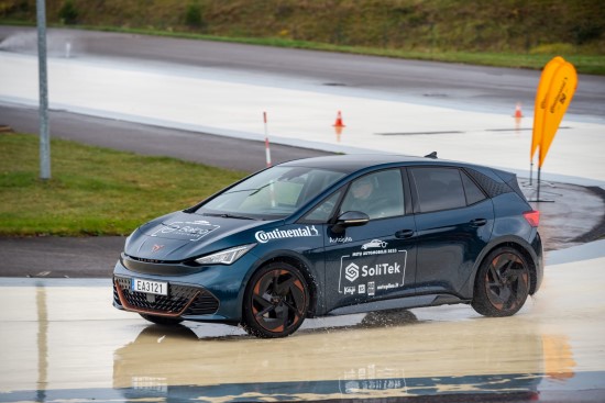 Elektromobilis „CUPRA Born“ (Vytauto Pilkausko nuotr.) Elektromobilis „CUPRA Born“ (Vytauto Pilkausko nuotr.)
