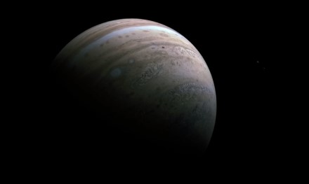 Jupiteris su savo palydovais / NASA/JPL-Caltech/SwRI/MSSS/processing by AndreaLuck CC BY